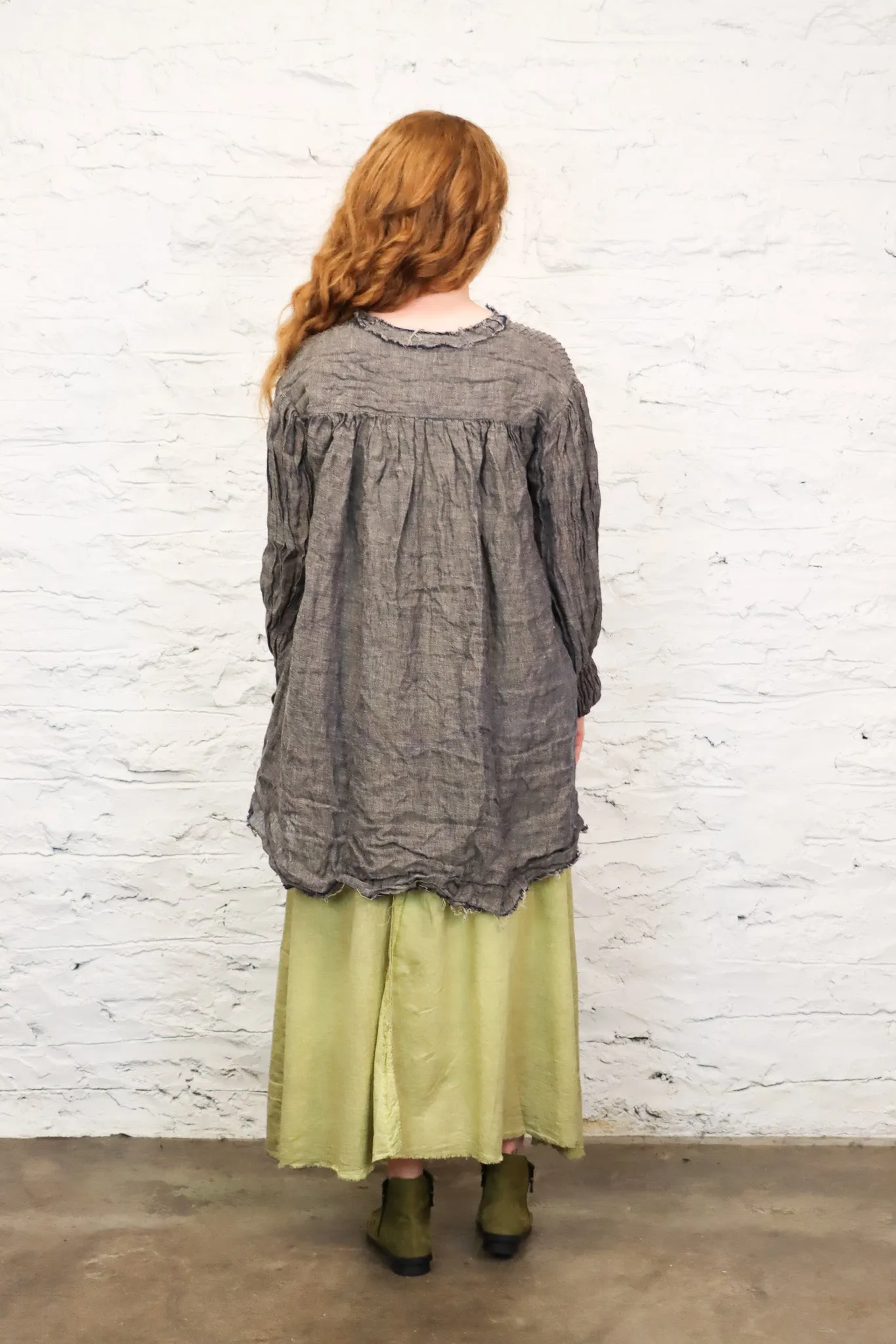 Amano CoLAB Long Pintuck Blouse (2 Colors)