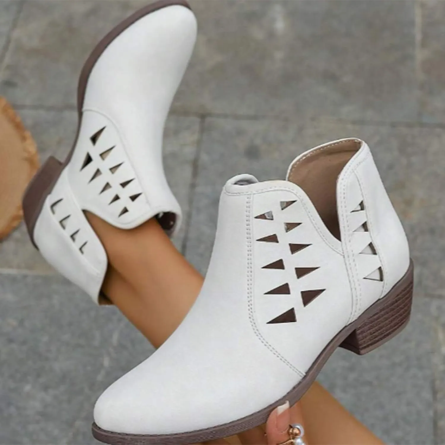 Ankle Boots for Women Low Heel Cowboy Boots V Cut Suede Retro Western Pointed Toe Chunky Heels Womens Ankle Boots