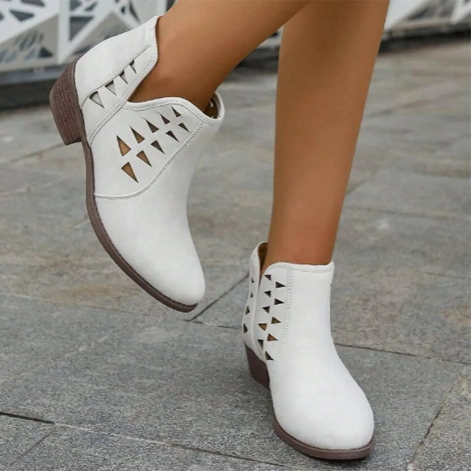 Ankle Boots for Women Low Heel Cowboy Boots V Cut Suede Retro Western Pointed Toe Chunky Heels Womens Ankle Boots