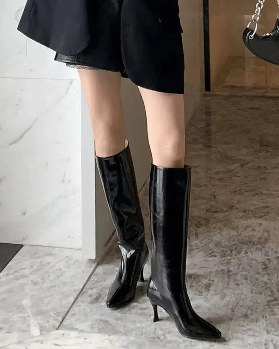 Donatella – Knee-high design – Faux leather heeled boots