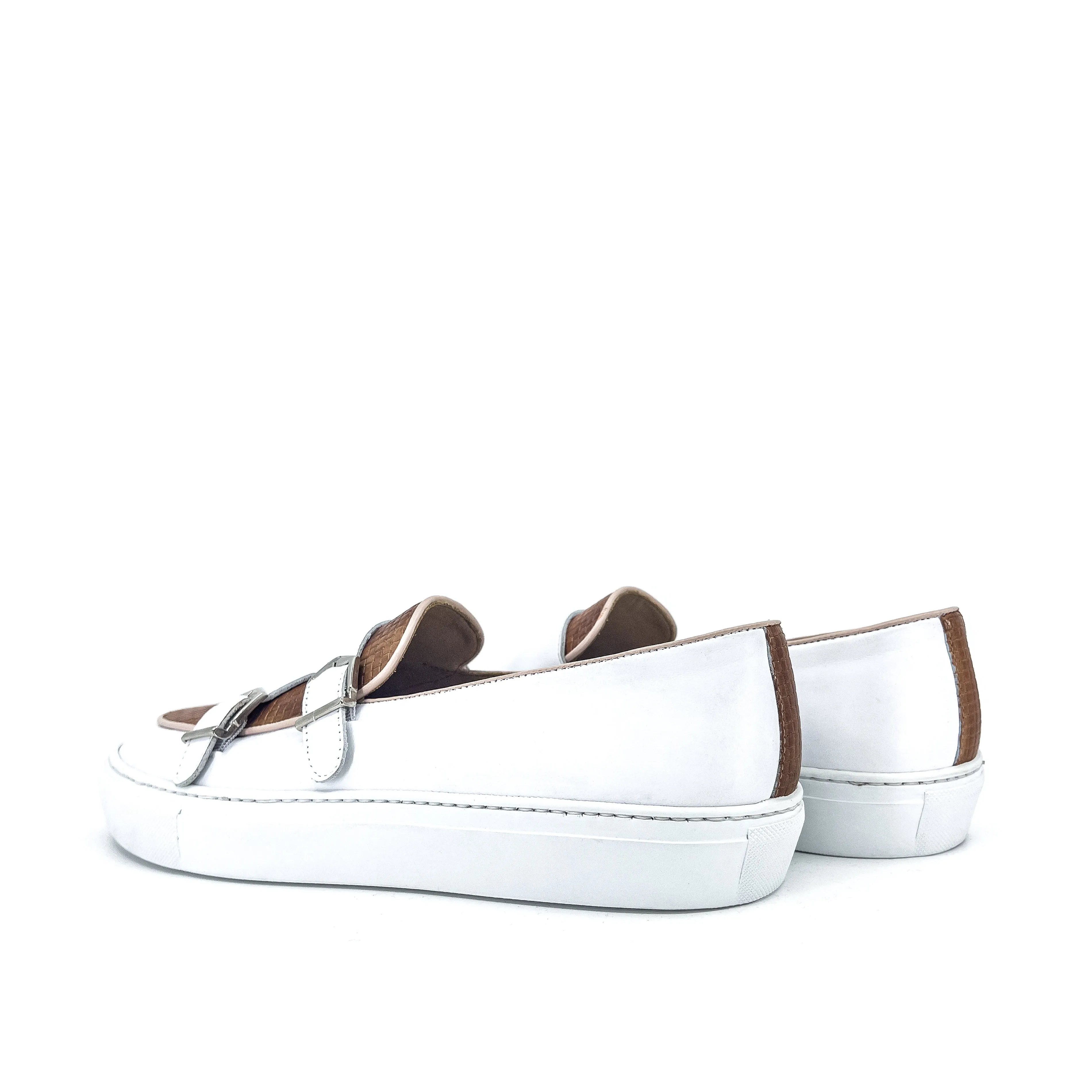 Kindi monk sneaker