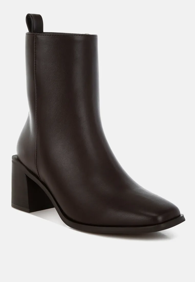 Muskox Square Toe Faux Leather Boots